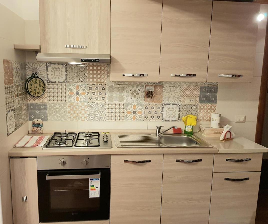 Modern Apt Reventino - Le Lincelle, Lamezia Santa Eufemia Lamezia Bagian luar foto