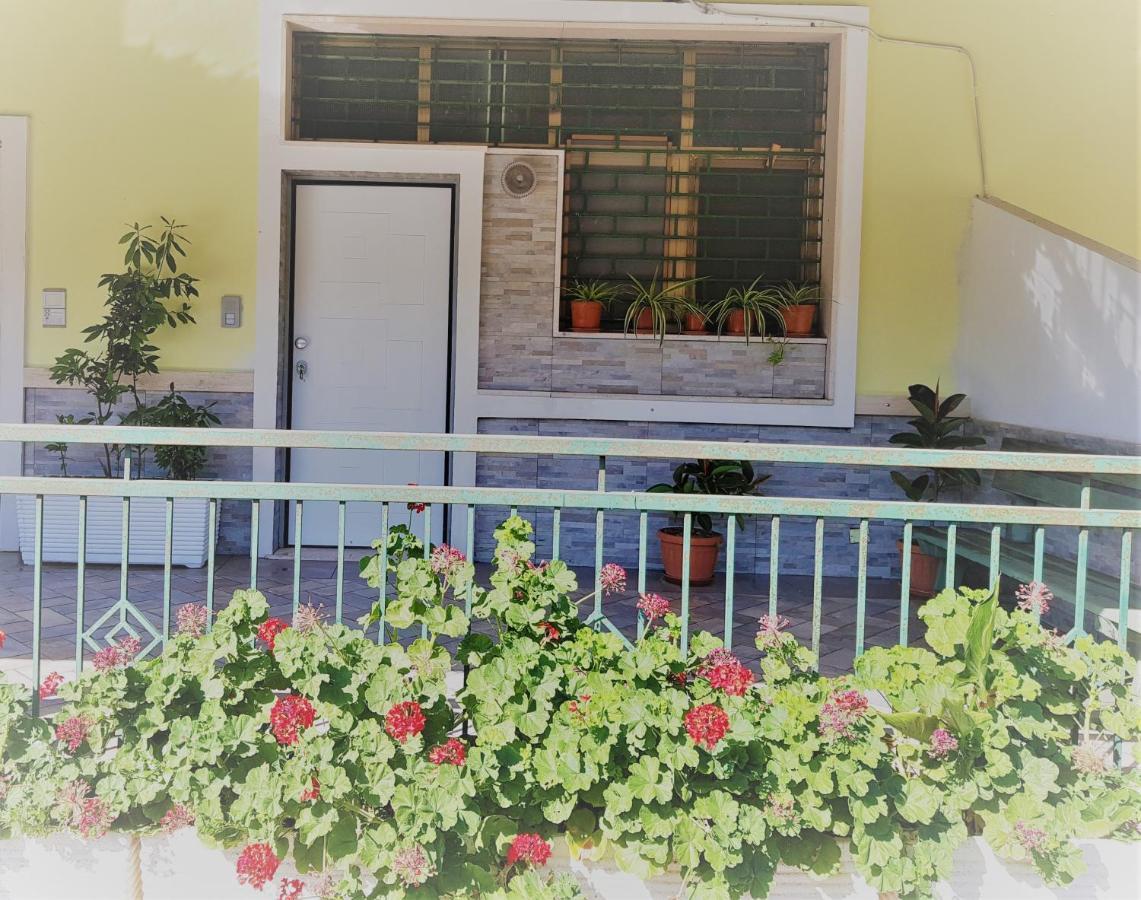 Modern Apt Reventino - Le Lincelle, Lamezia Santa Eufemia Lamezia Bagian luar foto