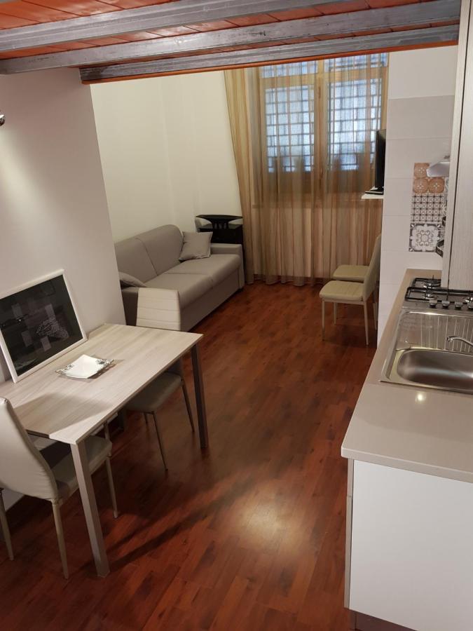 Modern Apt Reventino - Le Lincelle, Lamezia Santa Eufemia Lamezia Bagian luar foto